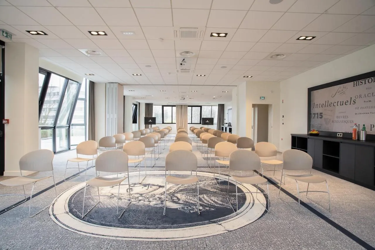 Appart'City Collection Geneve Aeroport - Ferney Voltaire 4*, Ferney-Voltaire