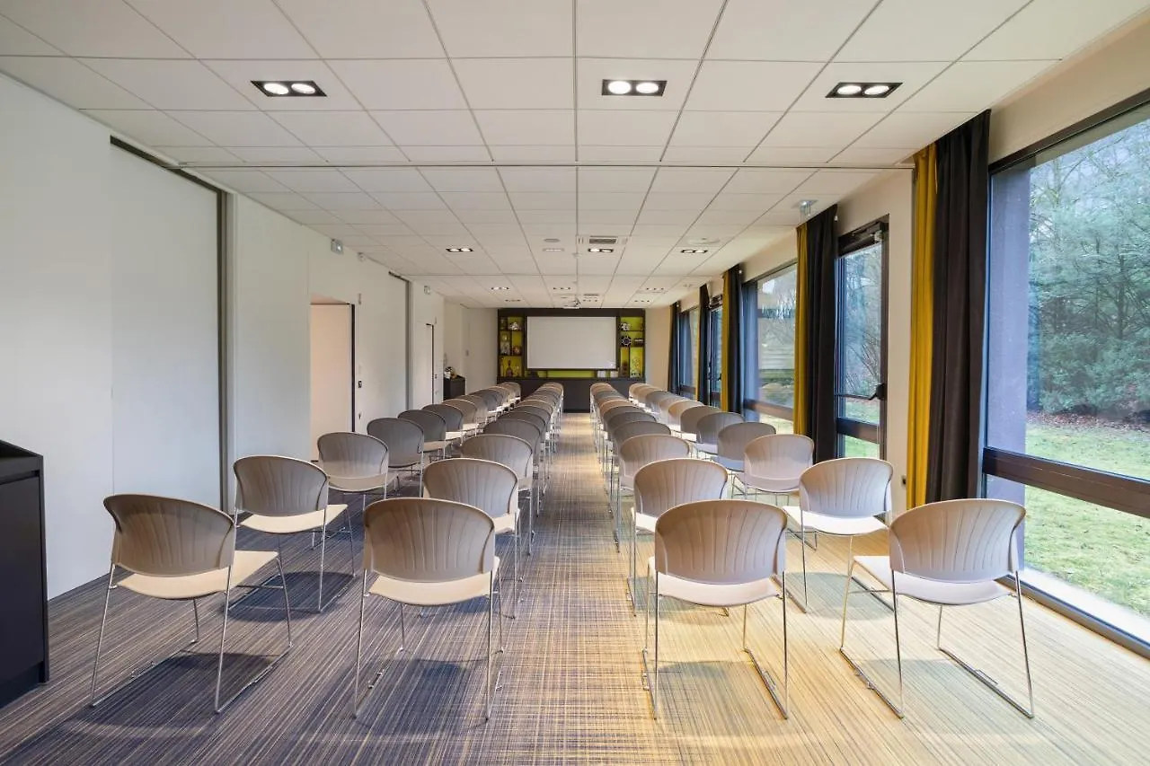 Aparthotel Appart'City Collection Geneve Aeroport - Ferney Voltaire