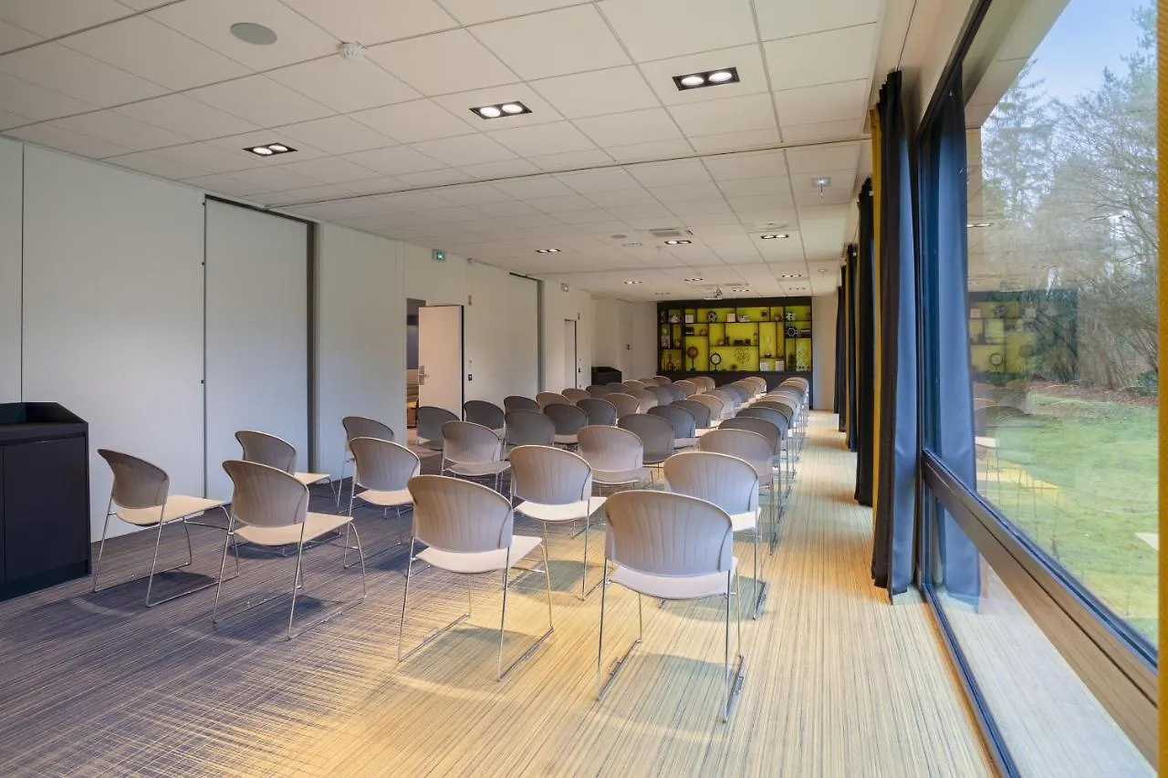 Appart'City Collection Geneve Aeroport - Ferney Voltaire Aparthotel